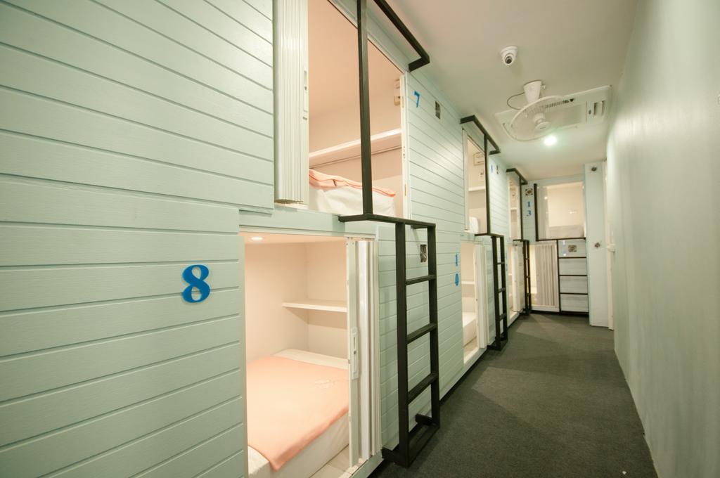 Hotel Capsule Suratthani Сураттхани Экстерьер фото